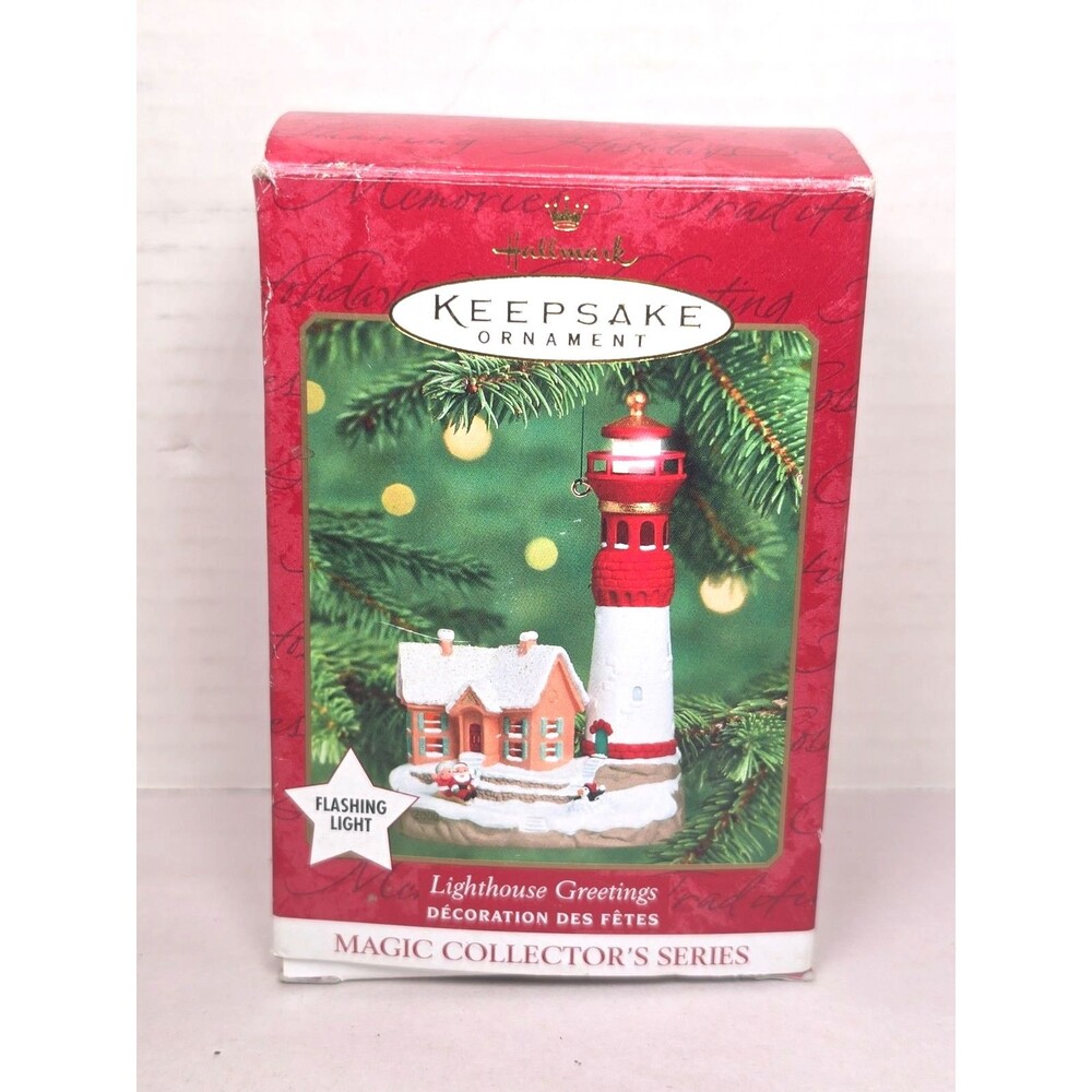 2000 Hallmark “Lighthouse Greetings” #4 in the Series w/ Flashing Light